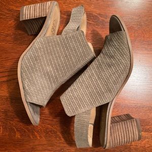 Franco Sarto heeled sandals 7.5